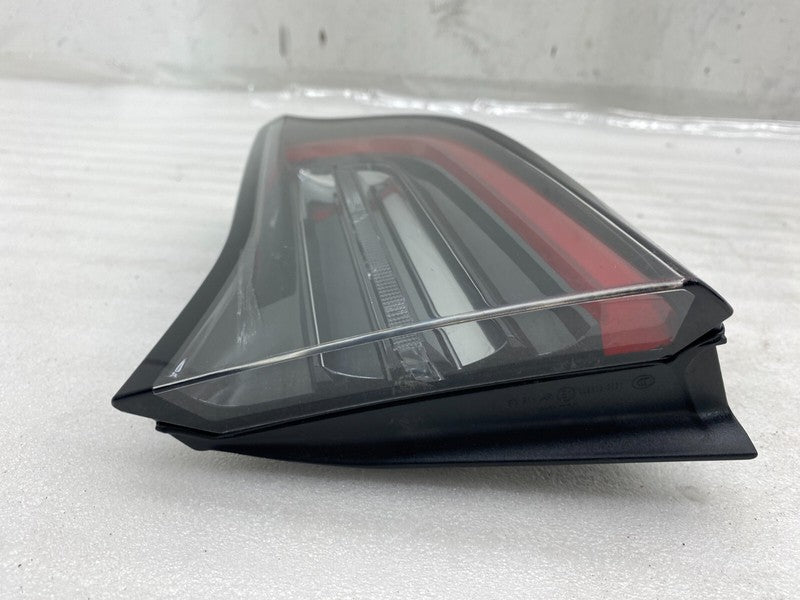 150208900B ⭕ 2017-2023 Model 3 Rear Right Inner Taillight LED Tail Lamp 4-Pin 1502089-00-B