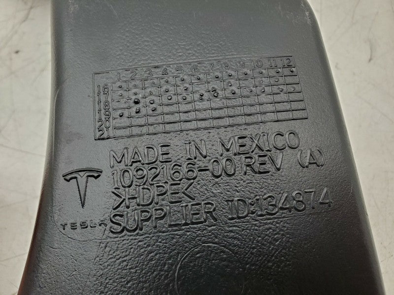 1092166 00 A ⭕ 2017-2022 Tesla Model 3 M3 Rear Right 2nd Row Lower Air Duct Vent 1092166-00-A