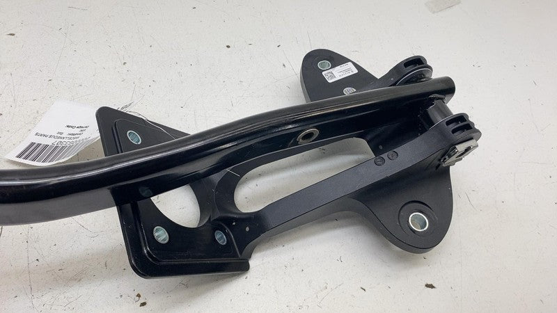 PT00040998C ⭕ 2025 Rivian R1S Front Driver Brake Foot Stop Pedal w/ Bracket OEM PT00040998-C