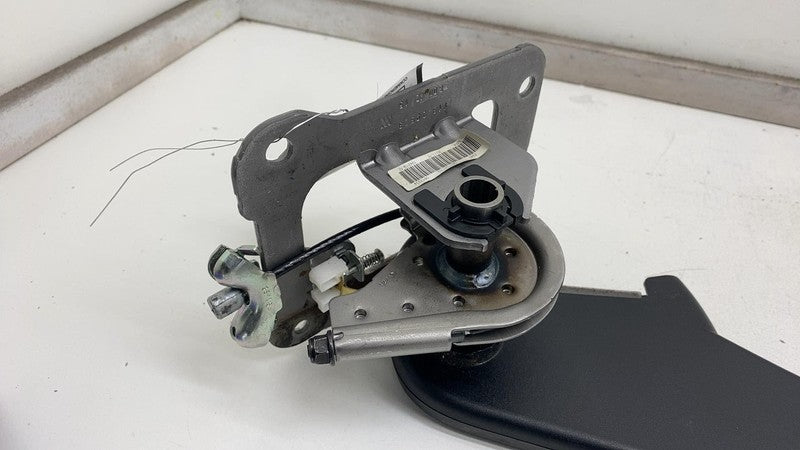 981124102 ⭕ 2011-2016 Mini Cooper Countryman S Front Hand Brake Lever Mechanism 9811241-02