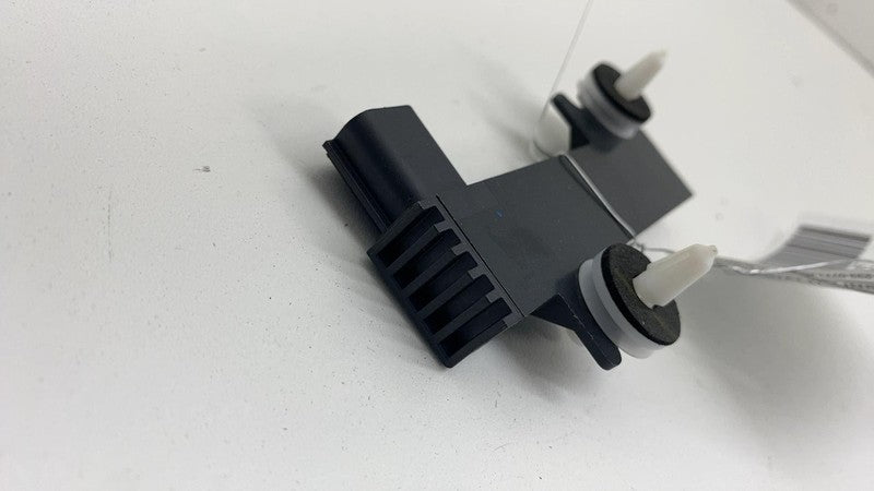 DS7T-15603-CA ⭕ 2021-2024 Ford Mustang Mach-E Trunk Keyless Entry Antenna Module DS7T-15603-CA