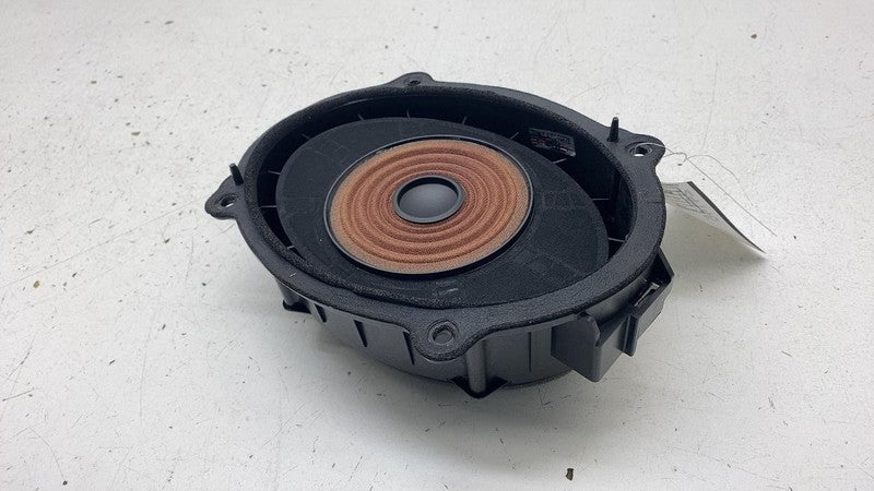 PT00000366F 22-24 Rivian R1T R1S Front or Rear Left or Right Door Audio Speaker PT00000366-F