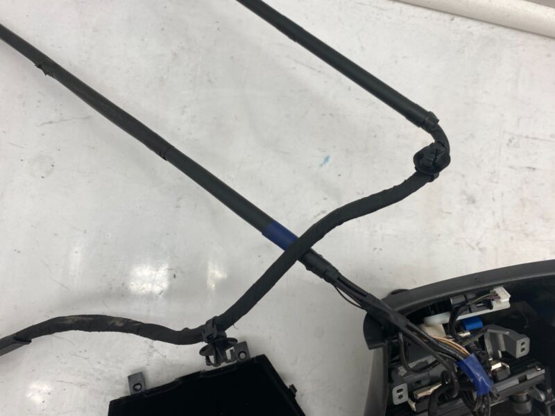 1494444 20-23 Model Y Front Windshield Triple Camera w/ Bracket & Wiring Harness 1494442