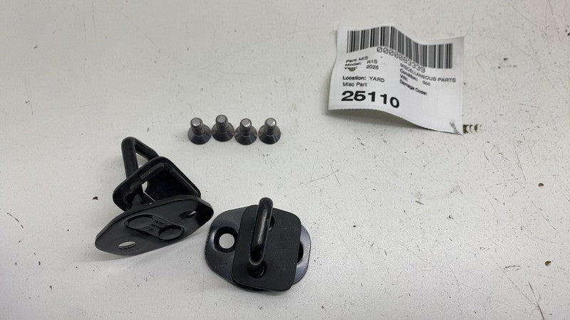 PT00003702 ⭕ 2022-2025 Rivian R1S Pair of Door Lock Latch Striker Hook w/ Screws PT00003702