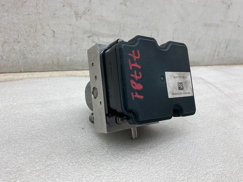 103779700D ⭕ 12-20 Model S Anti-Lock ABS Brake Pump Hydraulic Control Module 1037797-00-D
