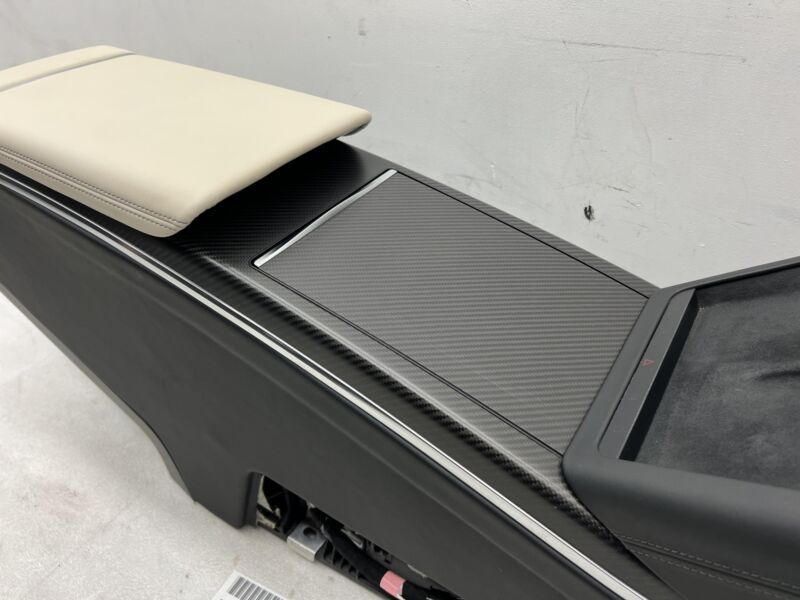 Does not apply 2021 2022 2023 Tesla Model S MS Plaid Center Console w/ Display Screen Assembly