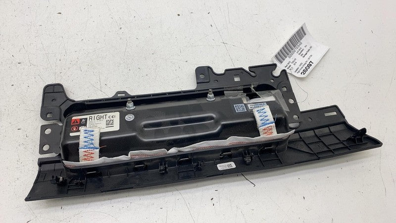 107782600D ⭕ 2017-2023 Tesla Model 3 Right Lower Knee Safety Airbag Module RH 1077826-00-D