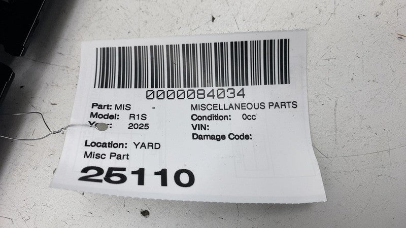 PT00012116-H ⭕ 2022-2025 Rivian R1S Rear Right Side Door Moulding Trim Panel RH PT00012116-H