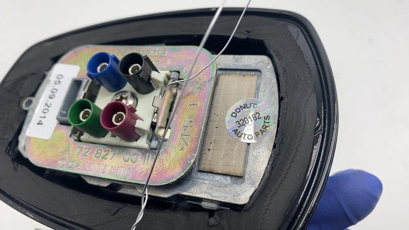 A1728270011 ⭕14-15 Mercedes-Benz B Electric Drive Shark Fin Roof Mounted Antenna A1728270011