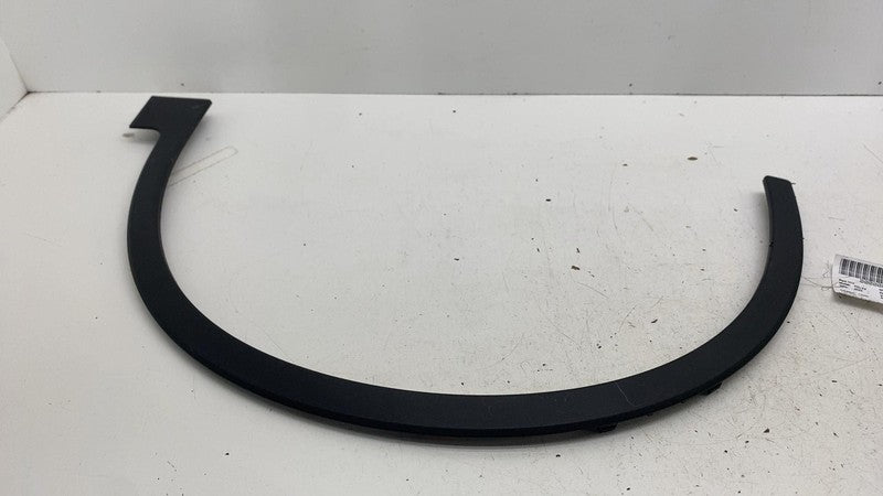 32216407 ⭕ 2021-2024 Polestar 2 Front Left Side Fender Wheel Arch Flare Molding 32216407