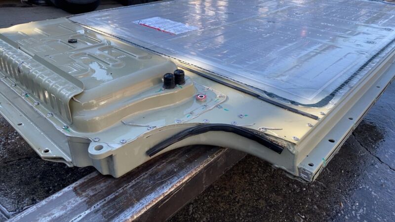 1055519 00 B 2012-2015 Tesla Model S MS High Voltage HV Battery Pack Module Assy 85kWh 400VDC