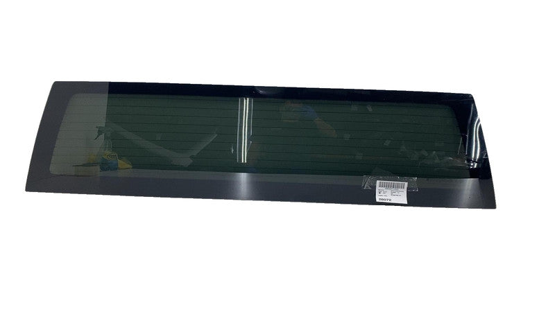 ⭕19-25 Silverado 1500 Back Rear Cabin Rear Screen Glass Fixed Window 8