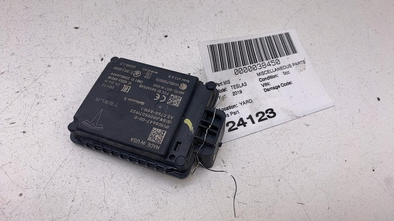 110864700D ⭕16-20 Tesla Model S 3 X Seven Pin Perpendicular Radar Sensor 7-Pin 1108647-00-D