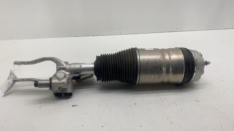 PT00055318E ⭕ 2025 Rivian R1S Front Left Air Suspension Strut Shock Absorber LH PT00964203-A