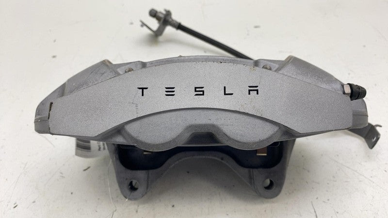 ⭕ 2024 2025 Tesla Model 3 Front Right Caliper w/ Brake Hose Line RH 13