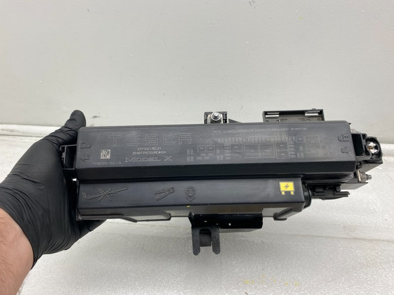 109440502F 16-20 Model X Front Efuse Frunk Fuse Relay Junction Box Module Unit 1094405-02-F