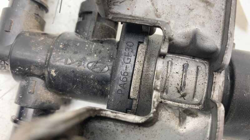 Does not apply 2022 2023 2024 Kia EV6 Water Coolant Pump Reservoir Changeover Valve Assy RWD