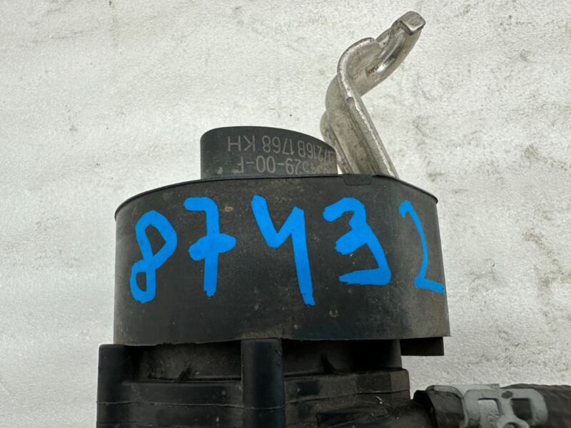 105452900F 2016-2020 Tesla Model X MX Additional Auxiliary Water Pump Assembly 1054529-00-F