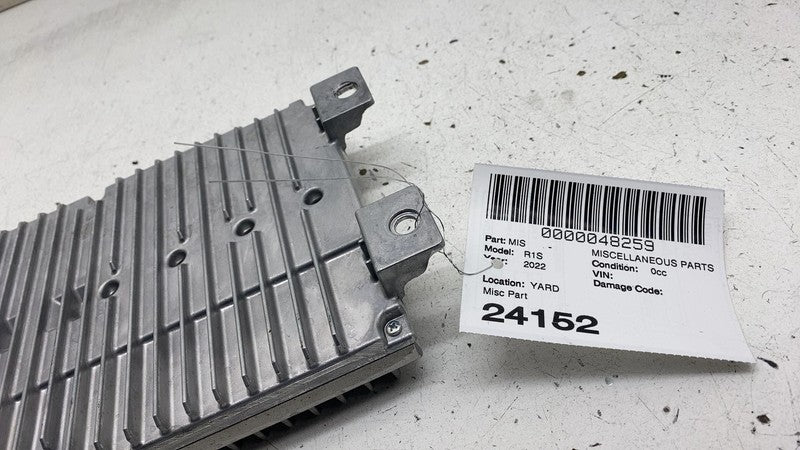 2022 2023 2024 Rivian R1S Radio Audio Amplifier 22CH AMP Control Modul