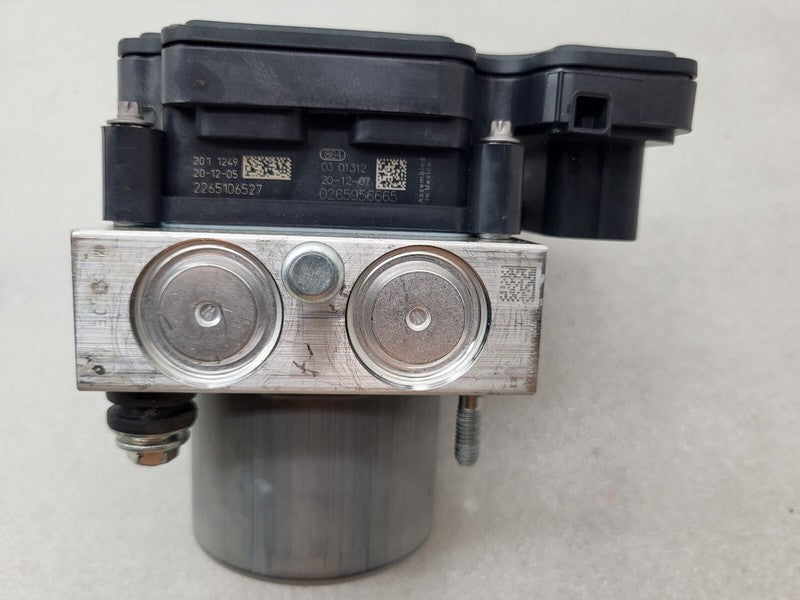 1044745 00 B ⭕17-23 Tesla Model 3 M3 Anti-Lock Brake System ABS Pump Module Unit 1044745-00-B