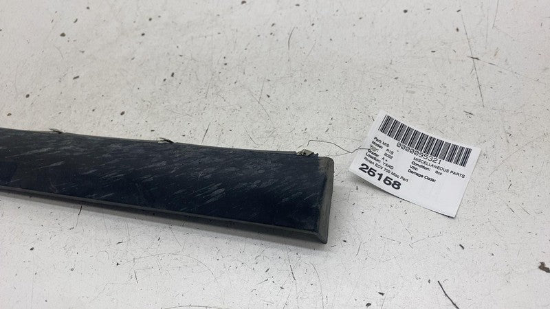⭕ 2022 Rivian EDV-700 Van Driver Door Rokcer Cladding PT00053750 / PT0
