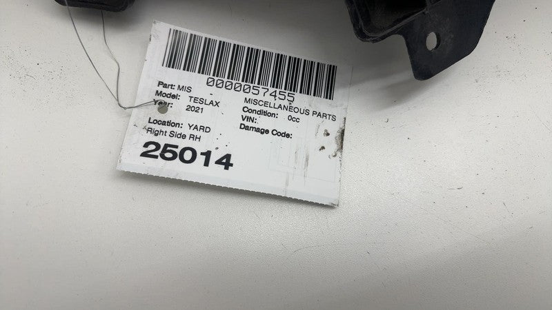 ⭕ 16-20 Tesla Model X Left Headlamp Support Headlight Mount Bracket 10