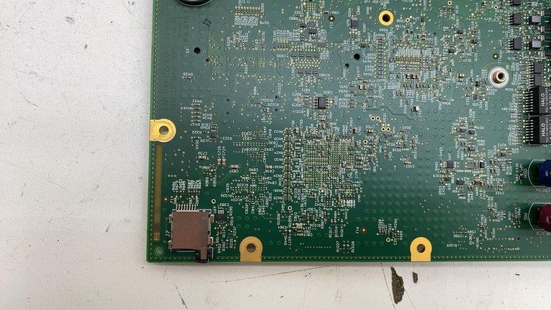 ⭕ 12-20 Tesla Model S Media Control Unit Motherboard Electronics 10554