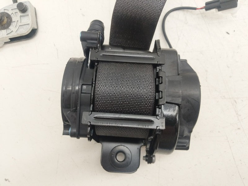 640173600F ⭕ 17-23 Model 3 Front Right Seat Belt Retractor w/ Pretensioner RH 6401736-00-F