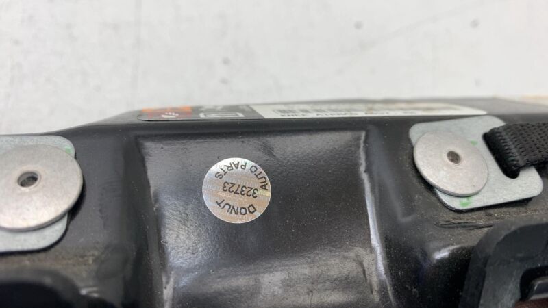 100526000E 2012-2015 Tesla Model S Passenger, Driver Knee Airbag LH & RH Fits either side