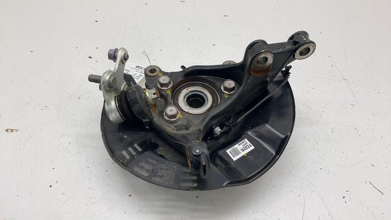 ⭕ 23-24 Toyota Prius Front Right Spindle Knuckle w/ Wheel Hub & Dust S