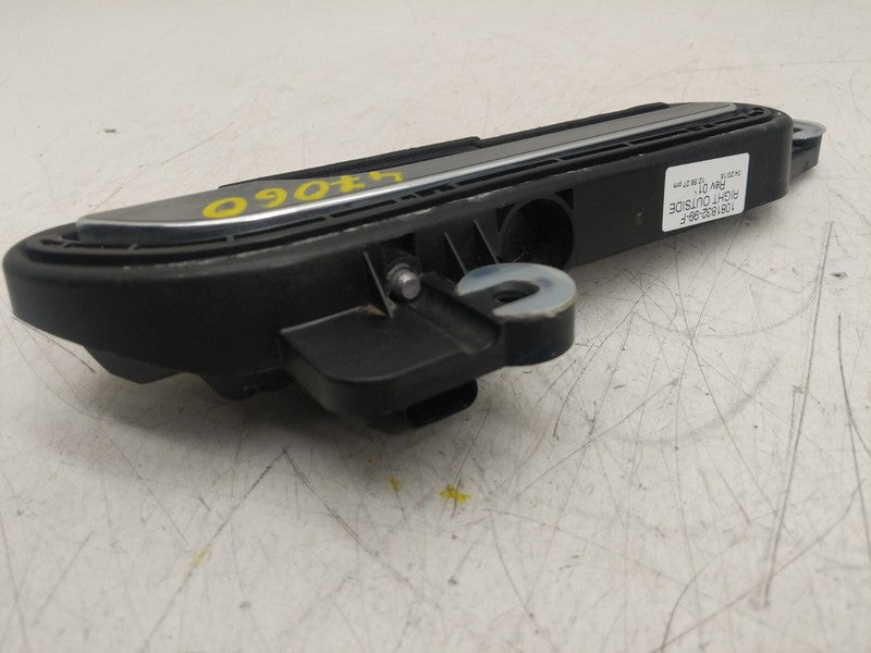 ⭕ 17-20 Model 3 Front or Rear Outside Door Handle Right Exterior RH 10