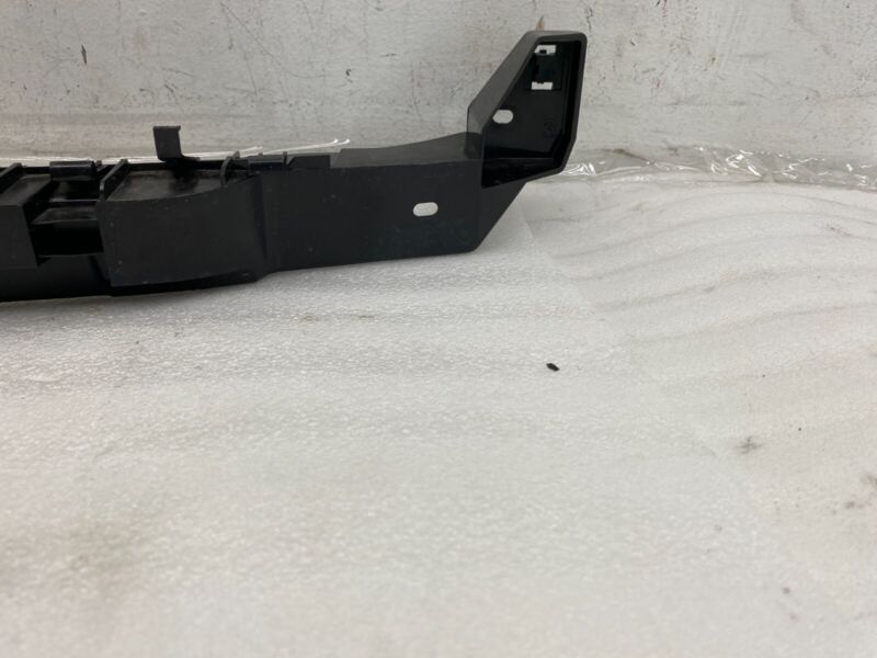 149404500E 2020 2021 2022 Tesla Model Y MY Rear Bumper Fascia Center Mount Support Bracket
