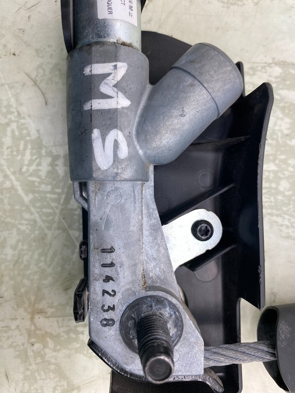 100526500C ⭕12-20 Tesla Model S Front Right 1st Row Seat Belt Lap Pretensioner 1005265-00-C