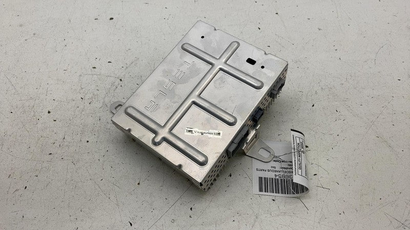 ⭕ 2020-2023 Tesla Model Y MY Radio Audio Sound System AMP Amplifier 15