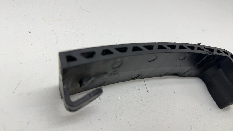 ⭕ 2019-2024 Porsche Cayenne Front Right Radiator Support Lower Mount Bracket OEM