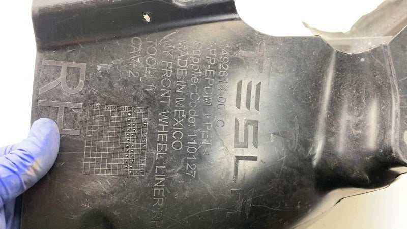 149261400C ⭕ 2020-2024 Model Y Front Right Wheel Fender Liner Splash Guard RH 1492614-00-C