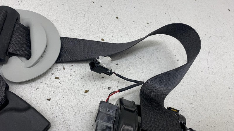 1081279 01 F 2017-2023 Tesla Model 3 Front Passenger Side 1st Row Seat Belt & Retractor Right