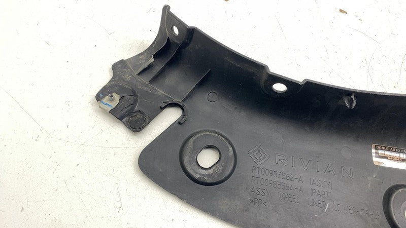 ⭕ 2025 Rivian R1S Front Left Fender Wheel Liner Lower Splash Shield PT