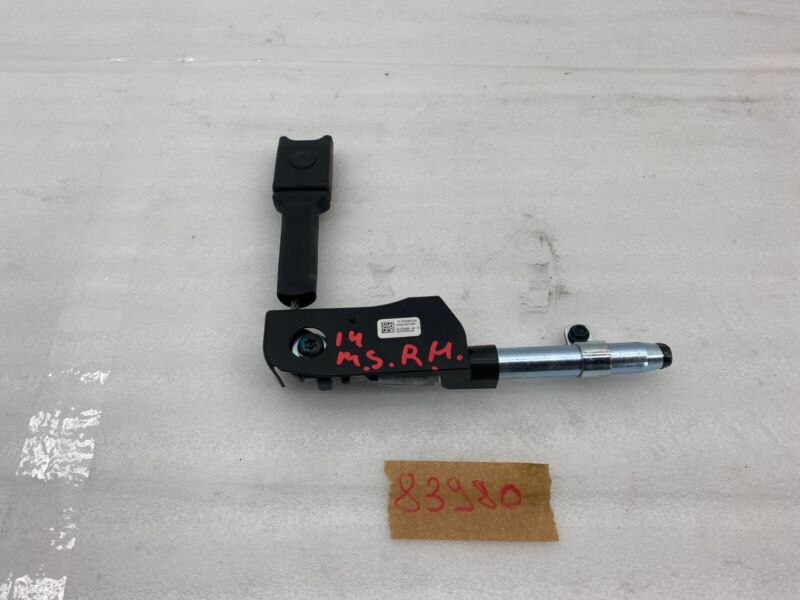 2012-2015 Tesla Model S Front Right Seat Belt Outboard Lap Pre-Tensioner RH Assy