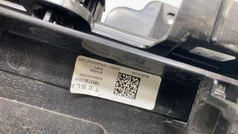 ⭕24-25 Tesla Cybertruck Foundation Series Front Dash IP Aerobracket 18