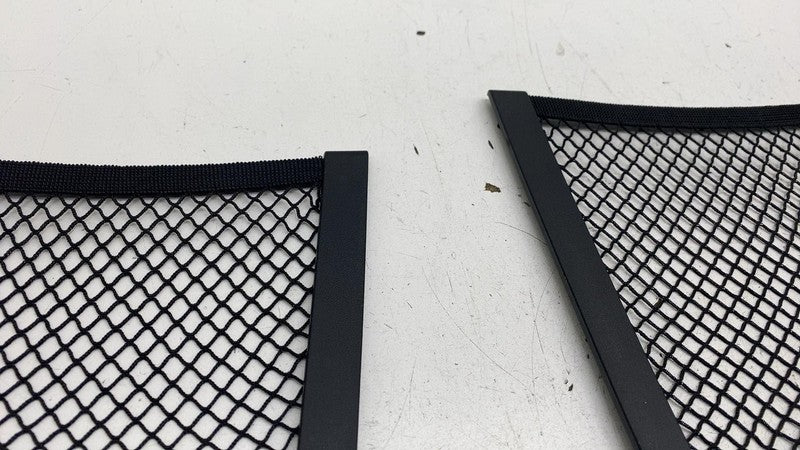 PT00869673 E ⭕ 2025 Rivian R1S Left & Right Seat Map Net Pocket PT00869673-E / PT00869676-E