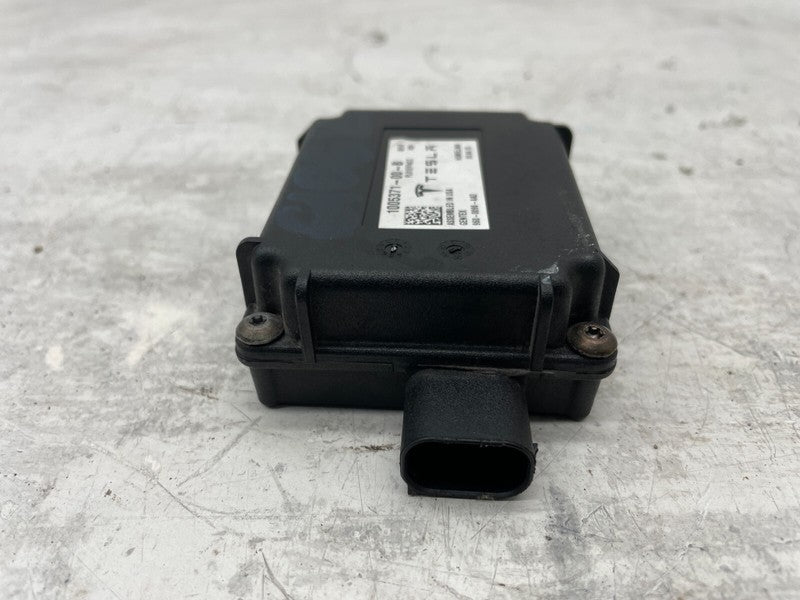 1005371 00 B 12-20 Model S X Homelink Computer Garage Door Opener Control Module 1005371-00-B