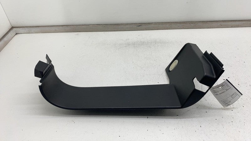 PT00012129F ⭕ 22-24 Rivian R1T Front Right Gear Tunnel Trim Cover Panel Button PT00012129-F