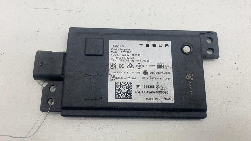 191836800A ⭕ 24-25 Model 3 Bluetooth Low Energy End Point Wheel Liner Module 1918368-00-A