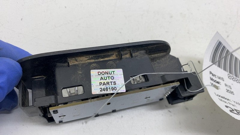 ⭕ 2025 Rivian R1S Light Guide Back Cover Bezel Assembly