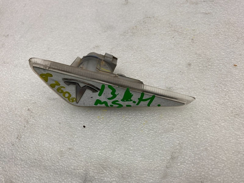 994592 ⭕ 2012-2020 Tesla Model S Front Left Fender Side Marker Light Repeater Lamp LH
