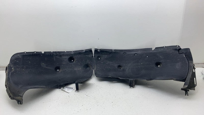PT00112300D ⭕ 2022-2024 Rivian R1T Rear Right Wheel Fender Splash Guard Shield PT00112300-D