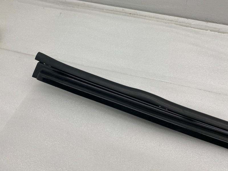⭕ 2012-2023 Tesla Model S Right Rocker Panel Scuff Plate Molding w/ Rubber Seal