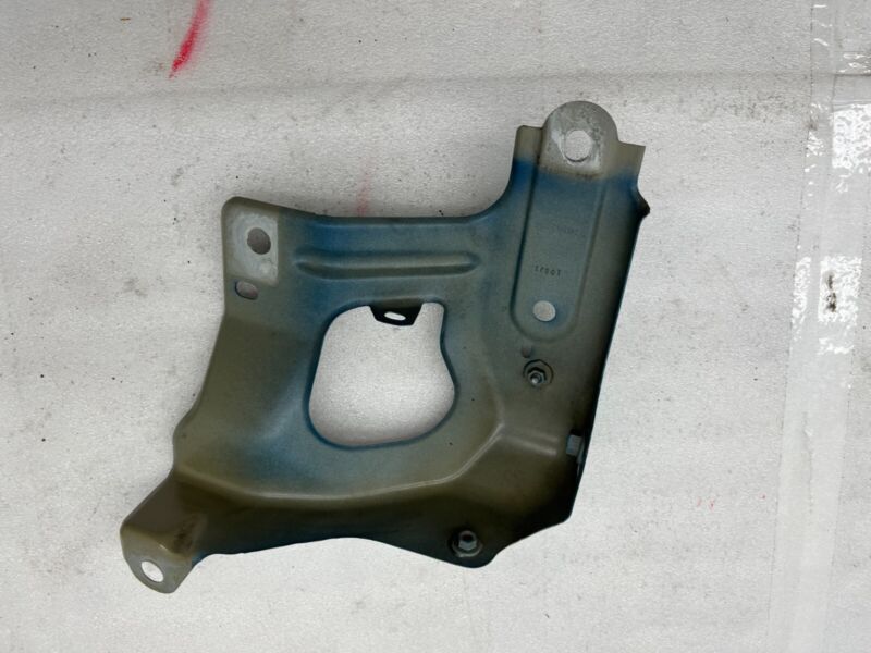 148749100B ⭕ 20-23 Model Y Front Driver Side Fender Support Mount Bracket Left 1487491-00-B