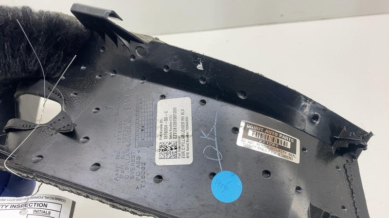181636400C ⭕ 24-25 Tesla Cybertruck Rear C-Pillar Lower Trim Cover Panel Right 1816364-00-C